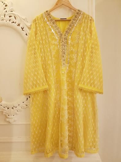 Agha Noor Official Net Shirt, Agha Noor, Pakistani Fancy Dresses, Pakistani Dresses Casual, Simple Pakistani Dresses, Fancy Dress Design, Mothers Dresses, Simple Shirts, Indian Designer Wear