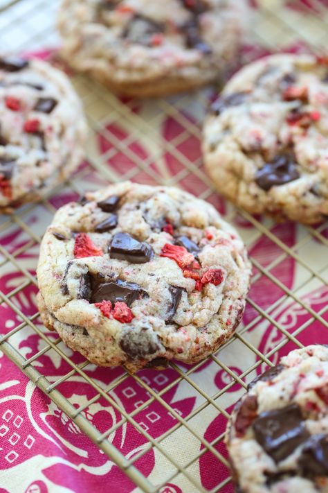 Strawberry Chocolate Chip, Strawberry Chocolate Chip Cookies, Deep Dish Cookie, Strawberry Brownies, Our Best Bites, Treats Recipes, Strawberry Cookies, Unique Cookies, Choc Chip Cookies