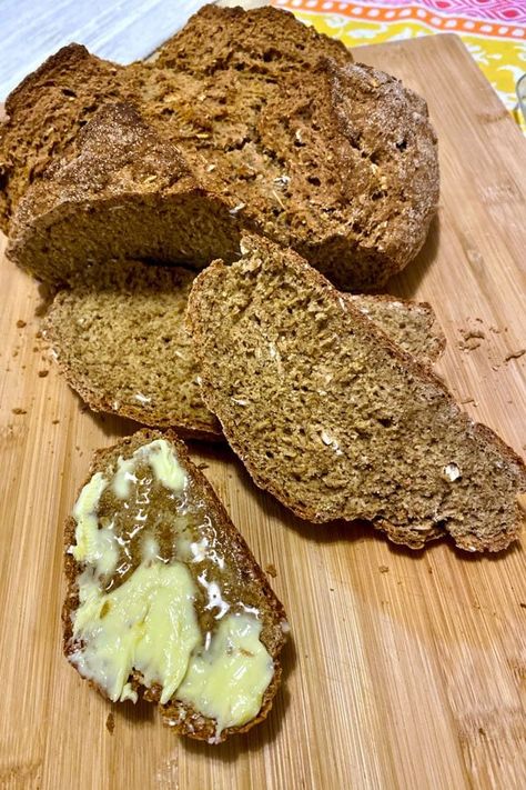 Irish Brown Soda Bread With Molasses is an easy Irish traditional bread that is made with whole wheat flour, oats and molasses. Irish Brown Soda Bread, Irish Soda Bread Easy, Irish Brown Bread Recipe, Brown Soda Bread, Irish Desserts Traditional, Bread Types, Brown Bread Recipe, Irish Recipes Authentic, Irish Bread