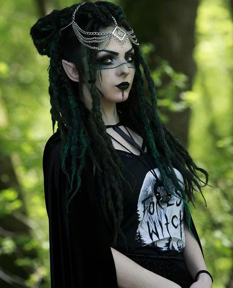 Vesper Moth Fashion on Instagram: “Absolutely stunning @_velika_ wearing her Forest Witch Tank Top from #vespermothfashion 🖤 It's in stock now 🌱 link in our bio 🌿” Goth Elf Costume, Moth Fashion, Dark Elf Aesthetic, Elven Makeup, Be Your Own Queen, Spirit Witch, Modeling Inspiration, Earth Magic, Forest Life