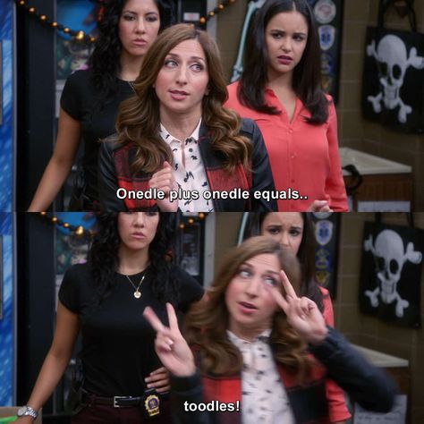 Brooklyn Nine Nine - Halloween 2 #GinaLinetti #BrooklynNineNine #Halloween2 #b99 #Brooklyn99 #tv #funny Gina Linetti Quotes, Brooklyn Nine Nine Gina, Brooklyn Nine Nine Funny, Grad Quotes, Gina Linetti, Michael Scott Quotes, Brooklyn 9 9, Tv Funny, Senior Quotes