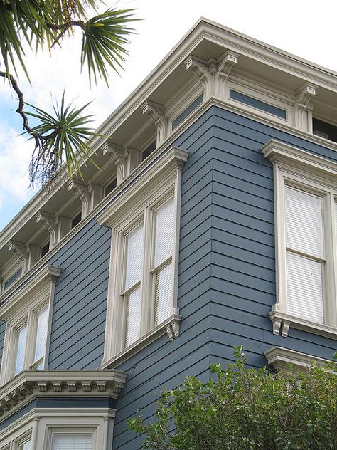 Buckland blue by BM. Love love love Benjamin Moore Ocean Air, Blue Benjamin Moore, Coastal Ideas, Benjamin Moore Exterior, Home Styles Exterior, Moore House, Homes Exterior, Blue Exterior, Craftsman Exterior