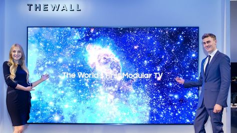 The modular parts used to make the 146in TV also allow for screens of unusual shapes to be made. Beverly Hills Homes, Luxury Room Design, Fall Backgrounds Iphone, Frame Composition, Girls Room Wallpaper, Capas Samsung, Big Screen Tv, Cute Fall Wallpaper, Home Theater Tv