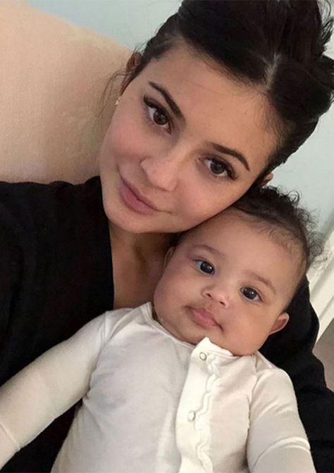 Stylizacje Kylie Jenner, Instagram Kylie Jenner, Kylie Jenner Baby, Kily Jenner, Jenner Kids, Kylie Travis, Looks Kylie Jenner, Trajes Kylie Jenner, Estilo Kylie Jenner