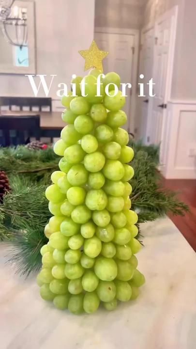 TikTok · Bright3shop Grape Tree, Edible Centerpieces, Fruit Christmas Tree, Heath Bars, Christmas Homescreen, Christmas Fruit, Easy Christmas Decorations, Christmas Brunch, Diy Christmas Decorations Easy