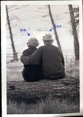 grow old together :) Vieux Couples, Grow Old With Me, Post Secret, Growing Old Together, Owl City, Old Couples, Lasting Love, Golden Years, Foto Vintage