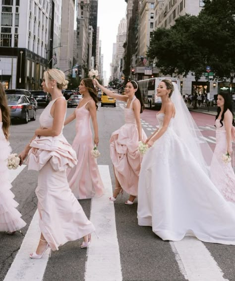 Bride Era, Future Wedding Plans, Wedding Goals, Nyc Wedding, Wedding Mood, New York Wedding, Dreamy Wedding, City Wedding, Dream Wedding Dresses