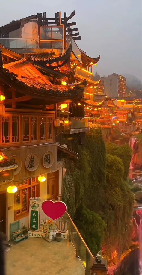 Furong Ancient Town, China Travel, Pretty Places, Places To Go, Vision Board, China, Travel