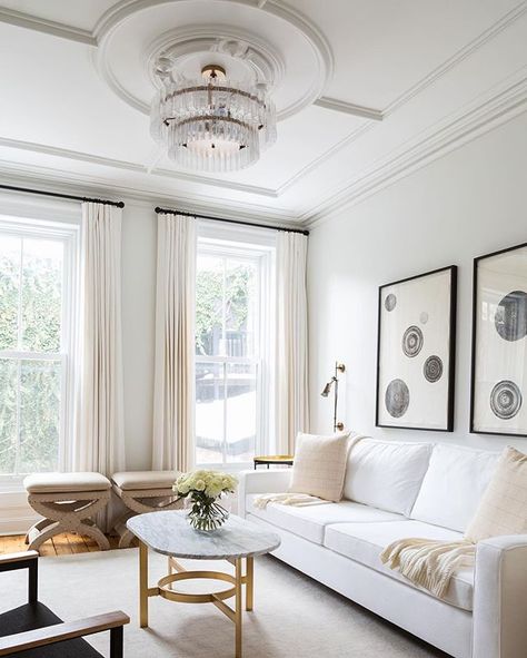 One of my favorite rooms ever. This Brownstone with its amazing original moldings was the perfect backdrop for the dramatic lighting, and serene colors we used. Transitional Living Room Design, Living Room New York, Apt Decor, Stunning Interior Design, Transitional Living, Bright Rooms, Ideas Hogar, Transitional Living Rooms, White Living Room