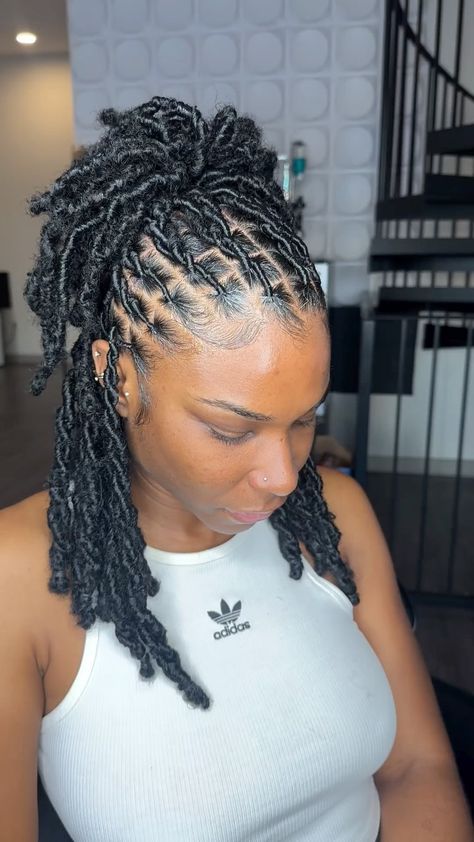 Instagram Ponytail Locs Hairstyles For Women, Women Barrel Loc Styles, Petal Bun Loc Styles, Soft Loc Bob With Barrel Ends, Bob Locs Styles, Barrel Twist Locs Women Ponytail, Barrel Ponytail Locs, Loc Barrel Twist Ponytail, Retwist Hairstyles