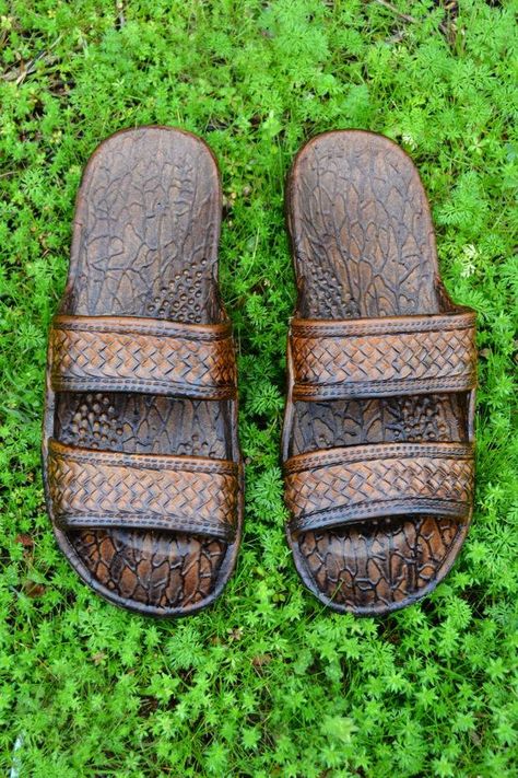 Amazon Sandals, Pali Hawaii Sandals, Jesus Sandals, Soft Sandals, Primitive Design, Sandals Slippers, Beach Flip Flops, Flip Flop Shoes, Cute Sandals