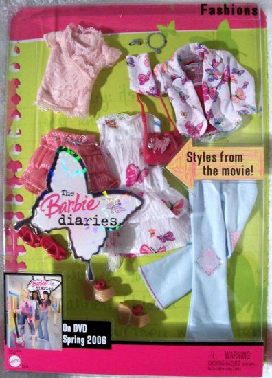 Fashion Fever Closets Revisited: Barbie Diaries Closet – Dolls, Dolls, Dolls Barbie Diaries Outfit, Barbie Fashion Fever Clothes, The Barbie Diaries, Barbie Diaries, Fashion Fever Barbie, Accessoires Barbie, Barbie 2000, Barbie Doll Set, Barbie Doll Clothes