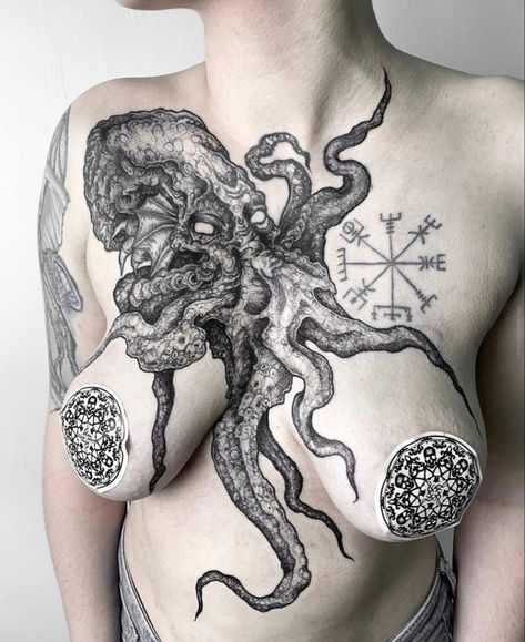 Black Big Octopus tattoo chest, octopus design tattoo Octopus Tattoo Chest, Octopus Chest Tattoo, Free Hand Tattoo, Octopus Design, Octopus Tattoo, S Tattoo, Chest Tattoo, Armband Tattoo, Tattoo Ideas Design