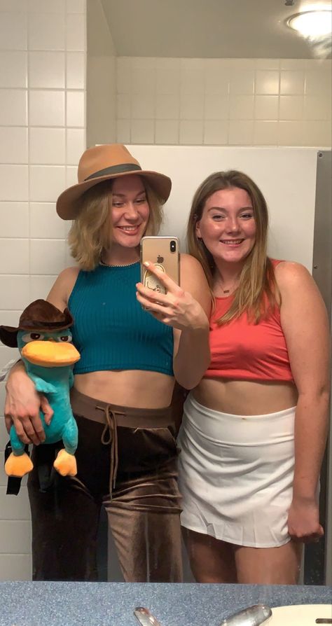 Halloween Consumes, Perry The Platypus Costume, Platypus Costume, Phineas And Ferb Costume, Plain Clothes, Perry The Platypus, Bff Halloween Costumes, Woman Costume, Last Minute Halloween Costumes