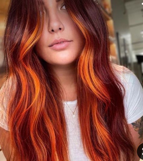 Halloween Hair Color Ideas, Halloween Hair Color, Red Hair Trends, Cheveux Oranges, Inner Witch, Ginger Hair Color, Auburn Hair, Hair Color And Cut, Halloween Hair