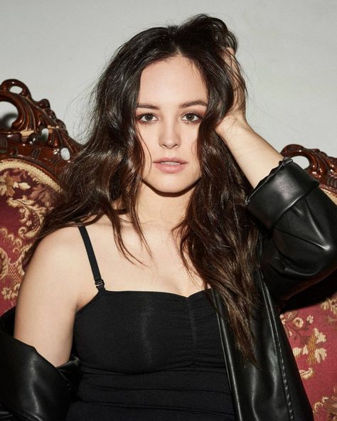 Hayley Orrantia, Barbara Palvin, Celebrity Pictures, Spring Summer, Actors, Magazine, Film, Celebrities