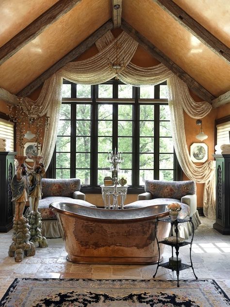 Accent Old World Style Decor with Iron Tables Bathroom Romantic, Mediterranean Bathroom Design Ideas, Baños Shabby Chic, Romantic Bath, Mediterranean Bathroom, Attic Ideas, Mediterranean Luxury, Copper Tub, Beautiful Bathroom Designs