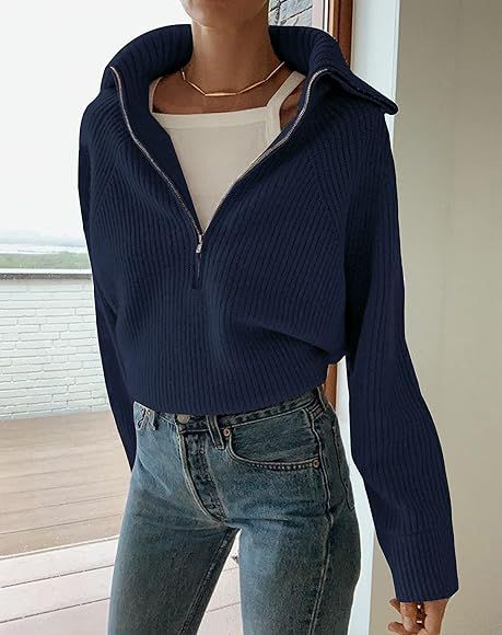 Daily Style Women Casual, Half Zip Jumper Outfit, Jeans And Pullover Outfit, Oversized Quarter Zip Outfit, Feminine Sweaters, Outfit Ideas Feminine, V Neck Outfit, Feminine Style Casual, Sweater Vest Style