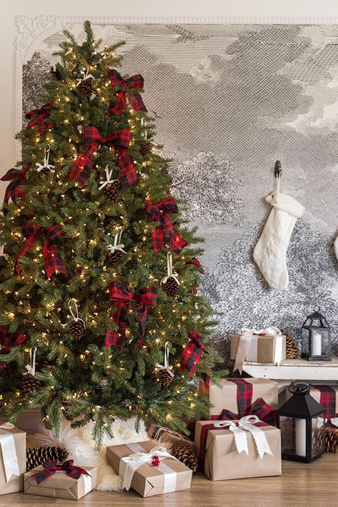 Our 2018 Christmas Home Christmas Tree Inspo, Jenna Sue Design, Jenna Sue, Plaid Christmas Decor, Cozy Christmas Decor, Cabin Christmas, Christmas Tree Bows, Christmas Decor Inspiration, Plaid Christmas Tree