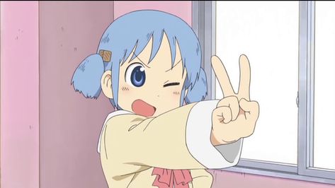 Slice Of Life Anime, Azumanga Daioh, Cute Anime Pics, Phone Themes, School Fun, An Anime, Blue Hair, Cute Icons, Drawing Reference