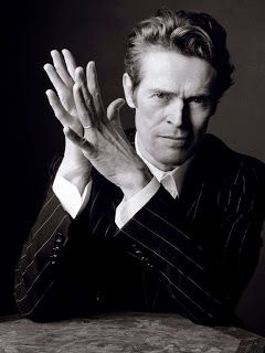 Willem Dafoe Mark Seliger, Male Portrait Poses, Photography Men, Willem Dafoe, Portrait Photography Men, Classic Portraits, Portrait Lighting, Business Portrait, Male Poses