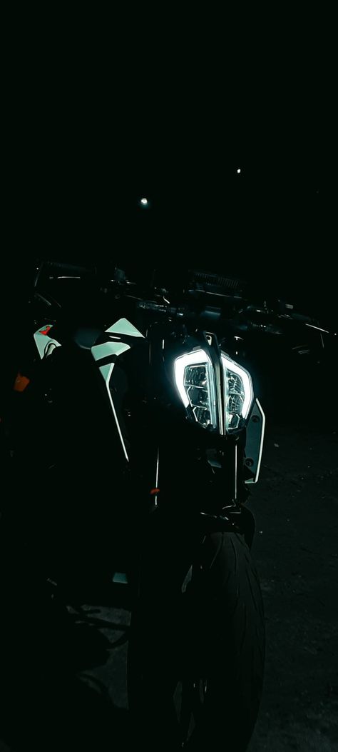 #ktm #ktmduke Duke 390 Wallpaper Hd, Old Money Quotes, Wallpaper Backgrounds Aesthetic Iphone, Taylor Swift Laptop, Ktm Duke 200, Anime Motorcycle, Biker Logo, Duke 390, Night Bike Ride