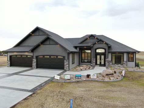 New Construction Home Ideas Exterior Ranch, House And Garage Different Colors, New Homes Exterior, Ranch Homes Exterior, Exterior Ranch Remodel, Ranch Style Homes Exterior, Siding Colors For Houses, Stone Exterior Houses, L Shaped House