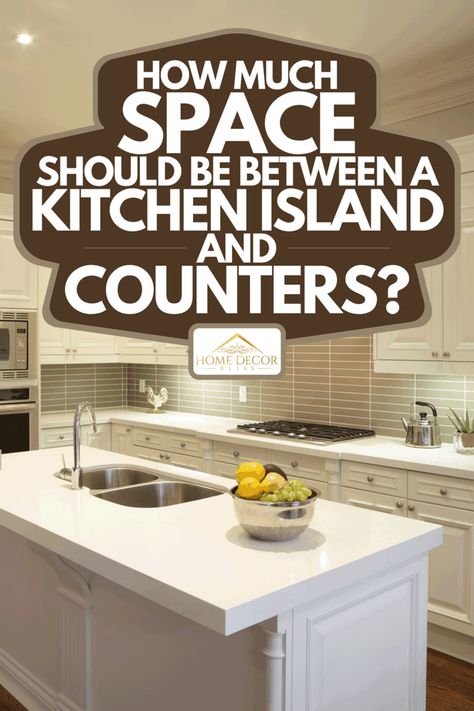 Kitchen Island Space Planning: How Much Space is Ideal? Kitchen Peninsula, Custom Kitchen Island, Kitchen Renovations, Cabinetry Design, Dirty Dishes, Simple Addition, Small Space Solutions, Easy Jobs, Spacious Kitchens