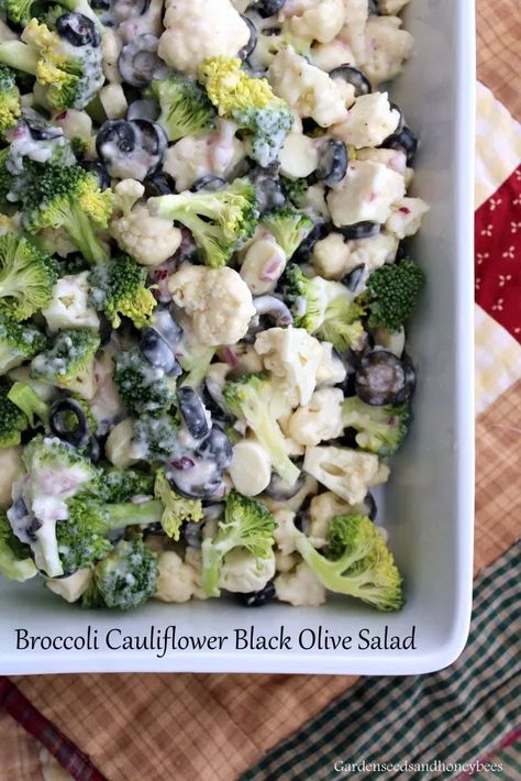 Broccoli Cauliflower Black Olive Salad - Garden Seeds and Honey Bees Black Olive Salad, Salad With Black Olives, Broccoli Grape Salad, Raw Broccoli Salad, Chili Salad, Chicken Mushroom Casserole, Broccoli Salad With Cranberries, Best Broccoli Salad Recipe, Grilled Broccoli