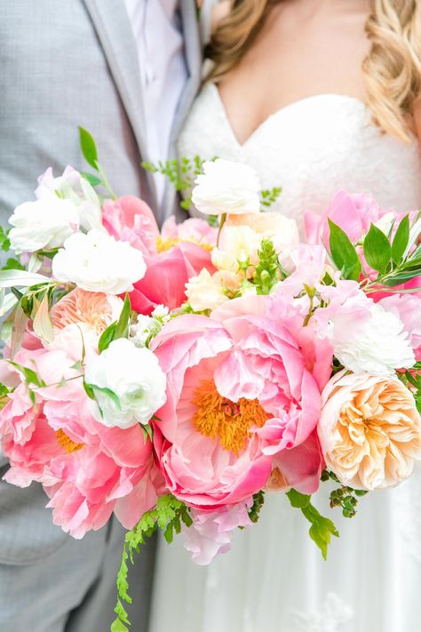 Bouquets With Ribbon, Peach Bridal Bouquet, Coral Charm Peony, Silk Bridal Bouquet, Spring Wedding Bouquets, Diy Bridal Bouquet, Ribbon Wedding, Peony Wedding, Bridal Wrap