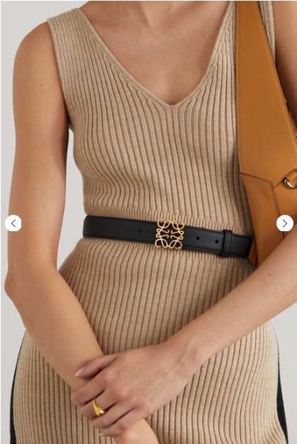 Loewe Belt, Beige Outfits, Fashion Inspo Casual, Loewe Anagram, Tiktok Outfits, Luxury Belts, Beige Outfit, Belt Style, Sneakers Outfit