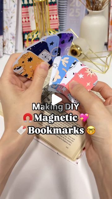 Planify Pro - Planner Design Program on Instagram: "Making DIY Magnetic Bookmarks 🧲💕🔖 So easy to make!! 🥳📖

Materials & Equipment:
- Cardstock
- Magnetic Sheet

This Bookmark template has been made and exported from Planify Pro. If you’re a seller interested in using the templates commercially, check out the business plan ✅ it comes with 500+ patterns, graphics, fonts, templates and more 💖" Cricut Magnetic Bookmarks, How To Make Magnetic Bookmarks, Magnetic Bookmarks Diy, Diy Magnetic Bookmarks, Free Printable Bookmarks Templates, Free Printable Bookmarks, Convention Gifts, Bookmark Template, Diy Bookmarks