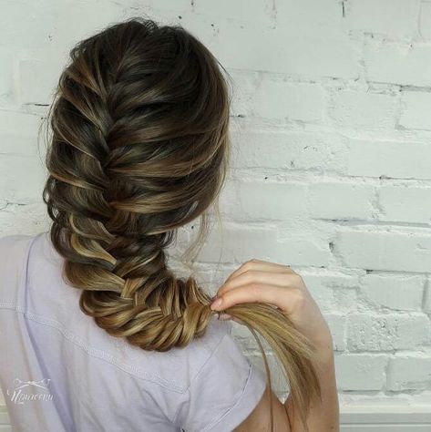 French Fishtail Braid, Sunflower Photos, Lush Hair, Closed Terrarium, Hair Aesthetics, Wedding Hairstyles With Crown, French Fishtail, Fishtail French Braid, Fishtail Braid Hairstyles