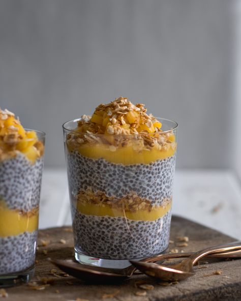 Jackfruit Dessert Recipes, Vegan Summer Desserts, Chia Pudding Parfait, Ripe Jackfruit, Chia Pudding Breakfast, Jackfruit Sandwich, Vegan Jackfruit, Canned Jackfruit, Jackfruit Recipes