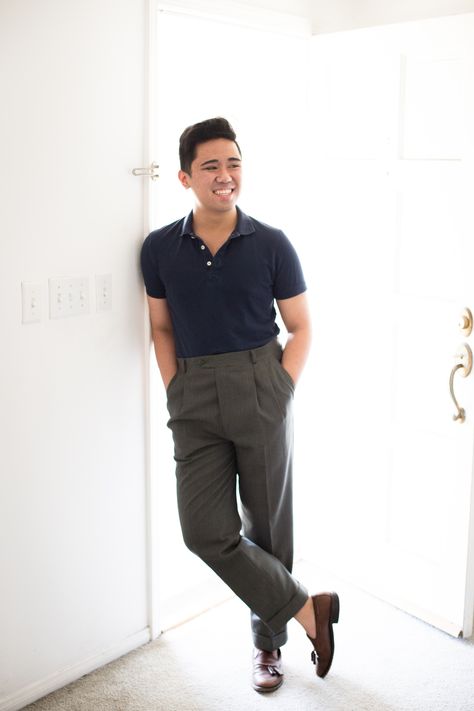 High waisted trousers Mens High Waisted Trousers, Pleated Trousers Outfit, High Waisted Pants Outfit, Polo Shirt Outfits, Pants Outfit Men, Pleated Trousers, Mens Dress Pants, Stylish Mens Outfits, Mens Pants Fashion