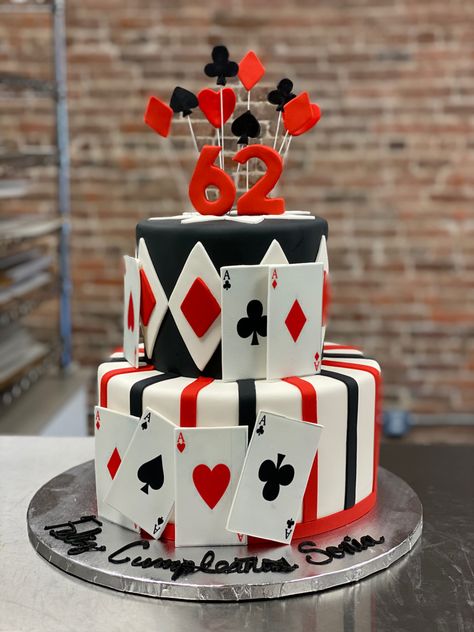 Casino Night Cake, Casino Theme Cake Ideas, Casino Theme Cake, Casino Cakes For Men, Birthday Surprise Husband, Casino Cake, Poker Cake, Vegas Cake, Casino Birthday Party