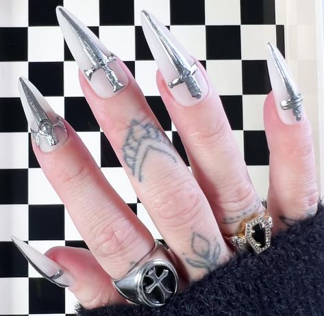 SWORDS & DAGGERS Press on Nails, Sword Nails, Chrome, Medieval, Hand Painted, Goth, Gothic, Alt, Alternative, False Nails - Etsy Croatia Cathedral Nails, Alt Nails Acrylics, Dagger Nails, Medieval Nails, Alt Nails, Alternative Nails, Nails Goth, Nails Chrome, Soft Nails