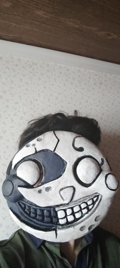 Cool Halloween Mask, Moondrop Mask Fnaf, Sun And Moon Mask Fnaf, Moon Mask Fnaf, Fnaf Mask Diy Cardboard, Sun Mask Fnaf, Sundrop Mask Tutorial, Fnaf Mask Diy, Sundrop Mask