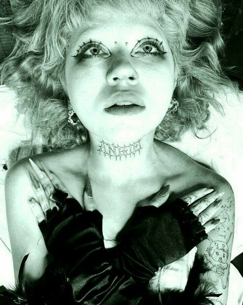 Jazmin Bean Black And White, Jazmin Bean Poster, Jazmin Bean Favourite Toy, Jasmine Bean, Jazmin Bean Aesthetic, Jazmine Bean, Allison Harvard, Foreign Celebrities, Princess Star