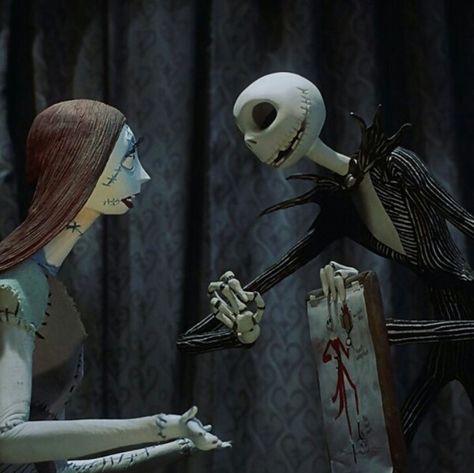 "But why Jack" Sally And Jack Matching Icons, Sally Aesthetic, The Nightmare Before Christmas Wallpaper, The Nightmare Before Christmas Movie, Jack The Skeleton, Sally And Jack, Nightmare Before Christmas Pictures, Aesthetic Lights, Nightmare Before Christmas Movie