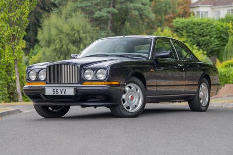 Elton John’s 1992 Bentley Continental R for sale A chance to own Rocket Man's Bentley Jimmy Floyd Hasselbaink, Bentley Continental R, Mercedes 500, Male Figure Drawing, Leather And Wood, Bmw Z3, Car Classic, Bentley Continental, New Tyres