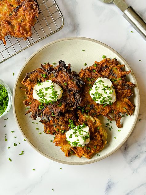 Vegetable Latkes Veggie Latkes, Potato Zucchini, Carrot Zucchini, Potatoes Easy, Baked By Melissa, Yukon Gold Potatoes, Hot Oil, Large Bowl, Savoury Food