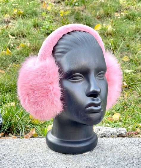 Pink Earmuffs, Head Warmers, Fur Earmuffs, Festival Outfits Rave, Pink Xmas, Grey Fur, Hair Jewels, Winter Fashion Outfits Casual, Pink Y2k