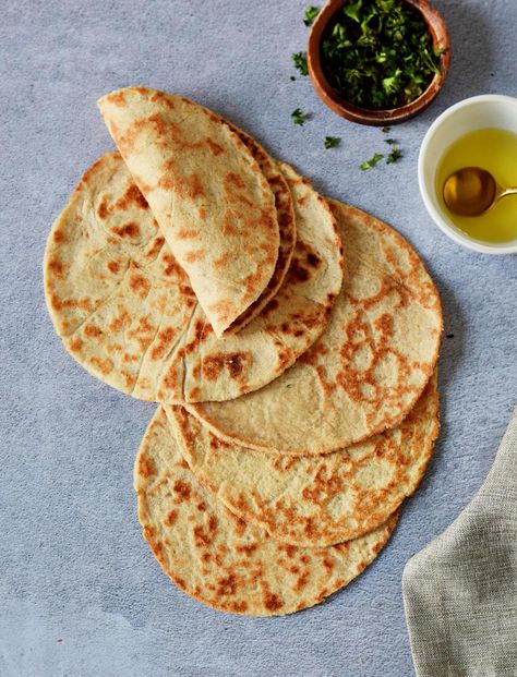 Almond Flour Tortillas, Coconut Flour Tortillas, Low Carb Wraps, Keto Tortillas, Gluten Free Tortillas, Postre Keto, Almond Flour Recipes, Tortilla Recipe, Recetas Keto