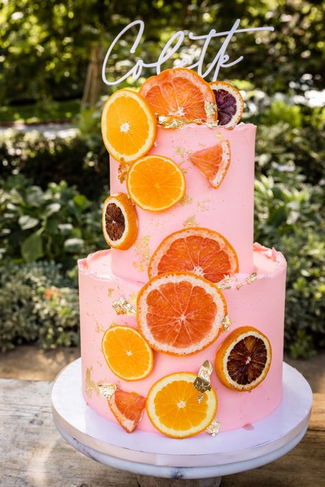 Orange Engagement Party, Fun Facts Wedding Napkins, Citrus Baby, Orange Birthday, Italian Riviera, Bachelorette Party Bride, Engagement Cakes, Bridal Shower Cake, Orange Cake