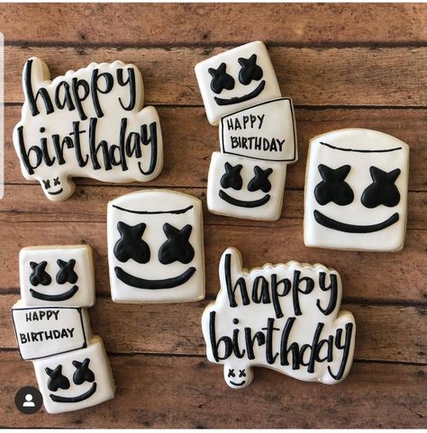 Dj Marshmallow Birthday Party Ideas, Marshmallow Dj, Food Tables, Dance Theme, Fortnite Party, Marshmallow Cookies, Baby Birthday Themes, Dance Themes, Dj Party