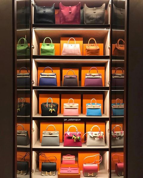 Hermes No.1 Fan Page on Instagram: “Choose your favorite? ❤️🧡💚💛💙💜🖤 #hermes #hermeskelly #hermesbirkin #hermeslover” Self Image, Tgif, Replica Handbags, Hermes Bag, Lv Bag, Images Gif, Fan Page, Chanel Handbags, Prada Bag