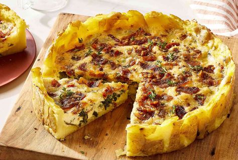 Potato and Bacon Quiche Proves Why Breakfast Is the Most Important Meal of the Day Brunch Egg Dishes, Potato Quiche, Savory Tarts, Bacon Quiche, Bacon Potato, Savory Pies, Egg Dishes, Savory Tart, Egg Dish