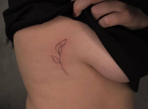 Lilies Tattoo Minimalist, Lily Minimalist Tattoo, Minimal Lily Flower Tattoo, Casablanca Lily Tattoo, Calla Lily Tattoo Simple, Calla Lily Line Tattoo, Tiny Calla Lily Tattoo, Single Line Calla Lily Tattoo, Calla Lily Tattoo