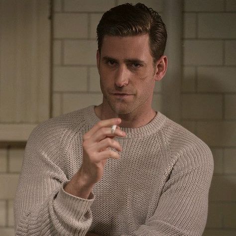 Suburban Aesthetic, The Haunting Of Bly Manor, Haunting Of Bly Manor, Oliver Jackson Cohen, Bly Manor, Aaliyah Pictures, Ugly Cry, Fyodor Dostoevsky, Twin Souls